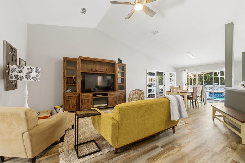 Image 5 of property listing at 893 BOLTON ROAD, New Smyrna Beach, FL 32168