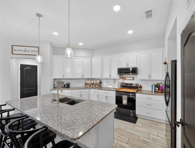 3109 LAKES CREST AVENUE, St Cloud, FL 34772