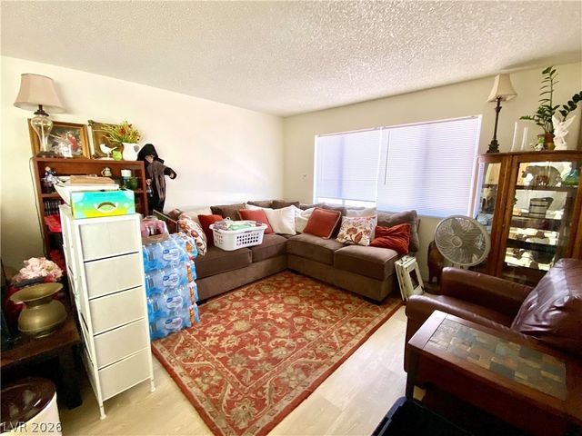 3244 Figler Court, North Las Vegas, NV 89030
