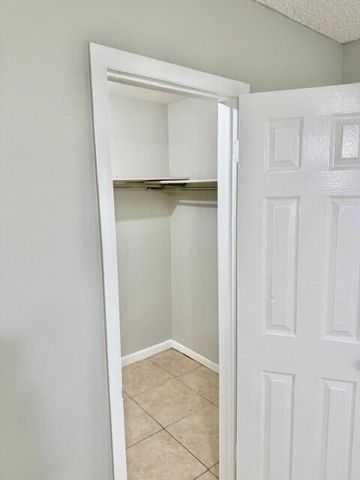 419 N Broadway 3, Lantana, FL 33462