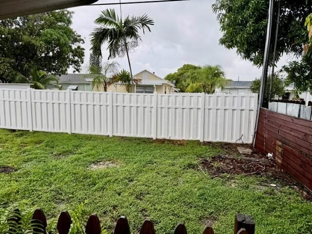 419 N Broadway 3, Lantana, FL 33462