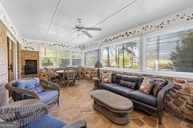 1107 Highway 92 S, Fayetteville, GA 30215