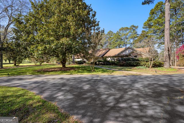 1107 Highway 92 S, Fayetteville, GA 30215