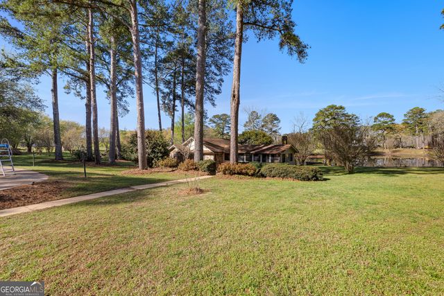 1107 Highway 92 S, Fayetteville, GA 30215