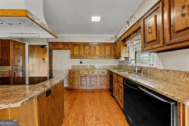 1107 Highway 92 S, Fayetteville, GA 30215