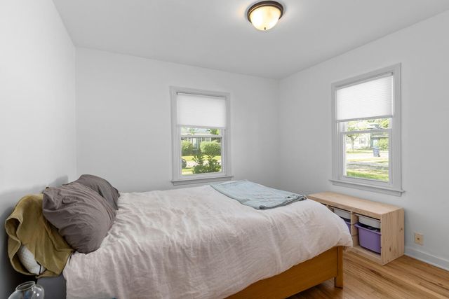 525 W 22nd Street, Holland, MI 49423