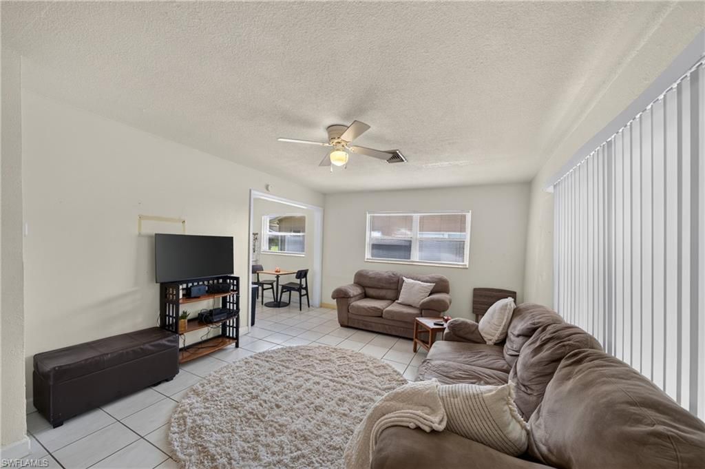 1306 SE 40th TER, CAPE CORAL, FL 33904 — photo 4