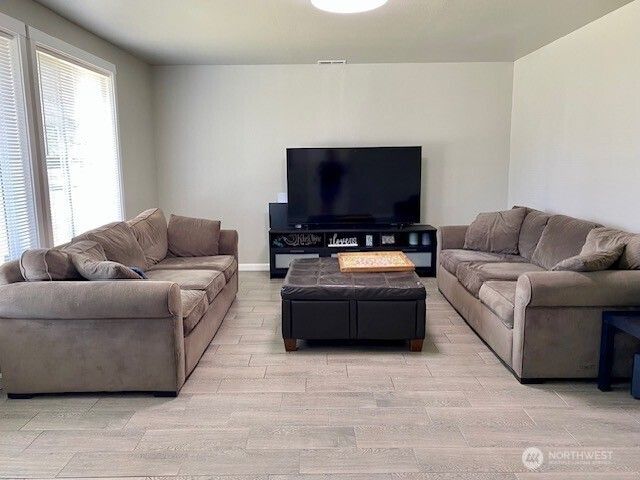 416 Mckenzie Avenue SW, Yelm, WA 98597