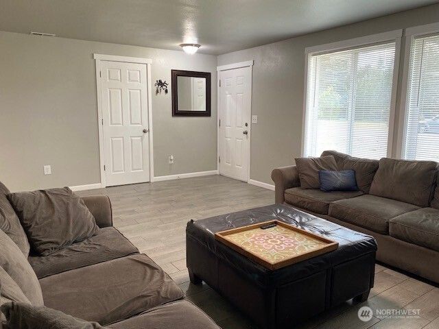 416 Mckenzie Avenue SW, Yelm, WA 98597