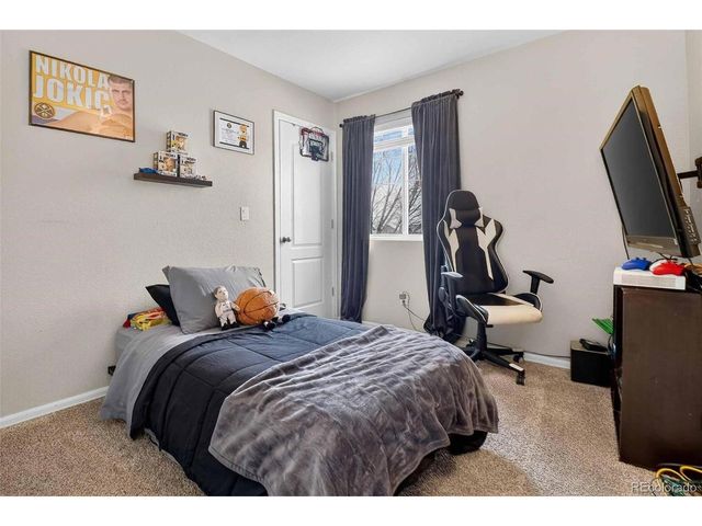 26010 E Byers Pl, Aurora, CO 80018