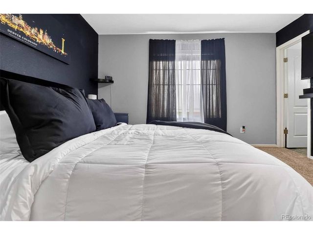 26010 E Byers Pl, Aurora, CO 80018