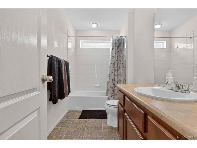 26010 E Byers Pl, Aurora, CO 80018