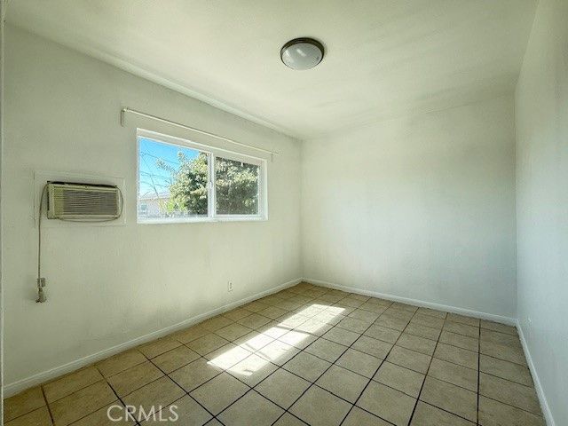 818 E C St, Colton, CA 92324