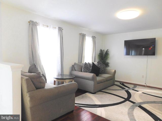 545 KENAN ST, Taneytown, MD 21787