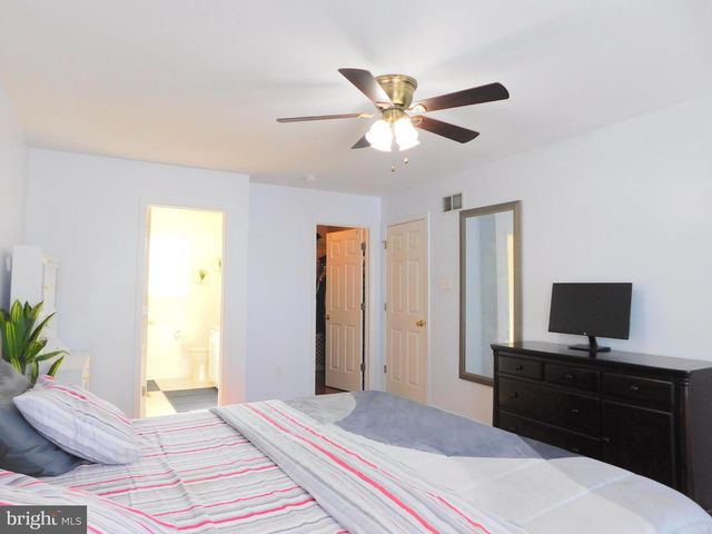 545 KENAN ST, Taneytown, MD 21787