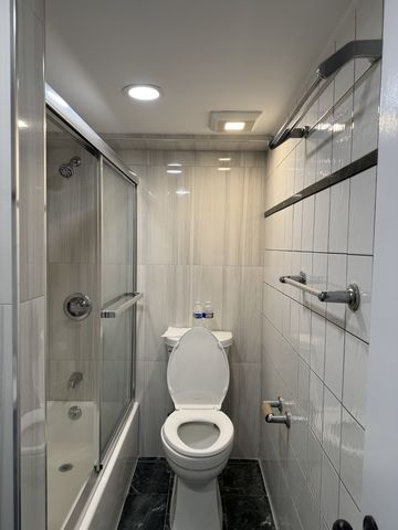 35-33 34th Street, New York City, NY 11106