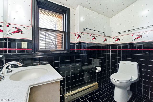 29319 Cresthaven Drive, Willowick, OH 44095