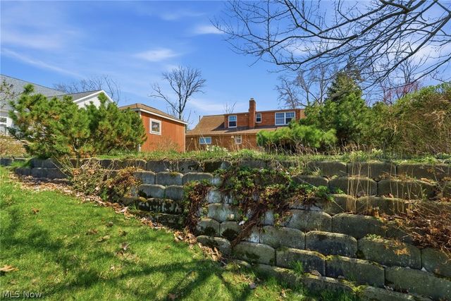 29319 Cresthaven Drive, Willowick, OH 44095