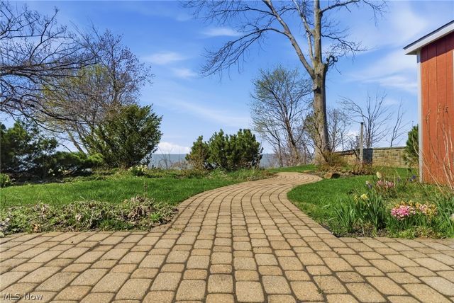 29319 Cresthaven Drive, Willowick, OH 44095