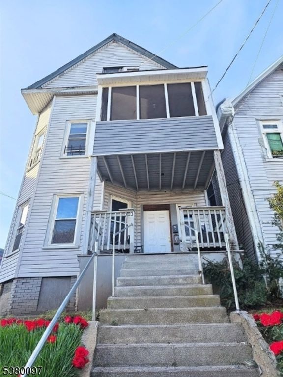 73 Seymour Ave 3, Newark City, NJ 07108