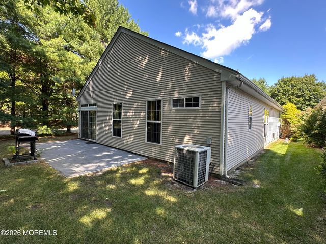 30 Silverwoods Drive, Lakewood, NJ 08701