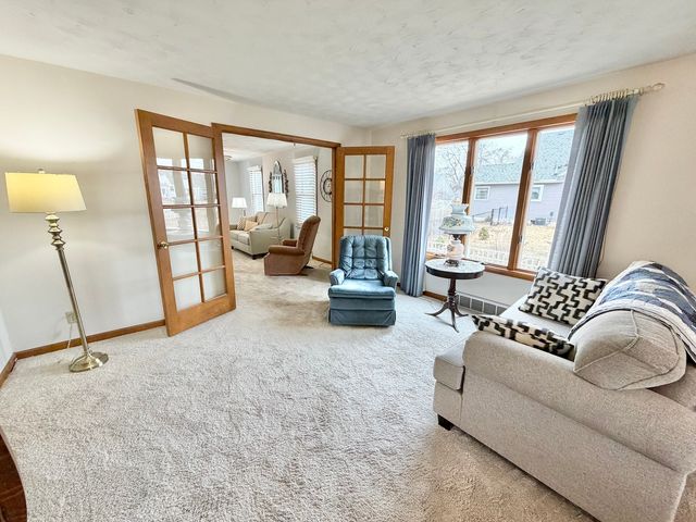 2939 Cannon Street, Rockford, IL 61109