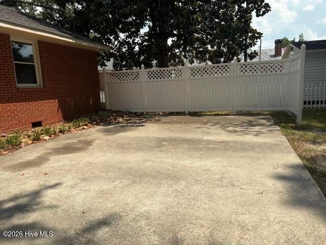 1606 West Road, Kinston, NC 28501