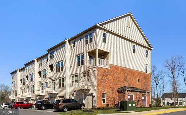 42101 PIEBALD SQ, Aldie, VA 20105