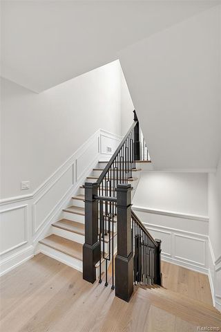 2182 Buckingham Avenue, Birmingham, MI 48009