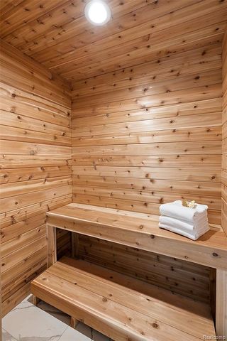 2182 Buckingham Avenue, Birmingham, MI 48009