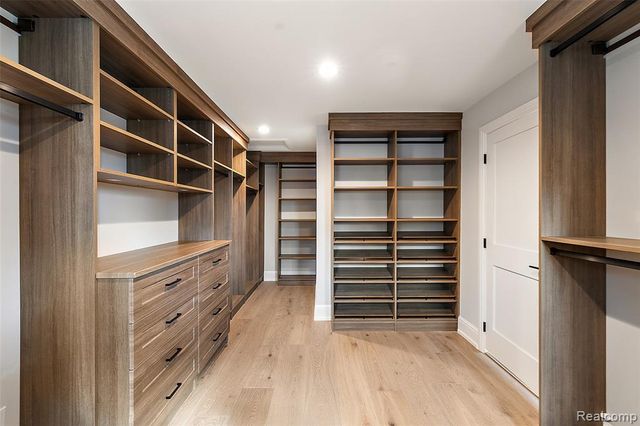 2182 Buckingham Avenue, Birmingham, MI 48009