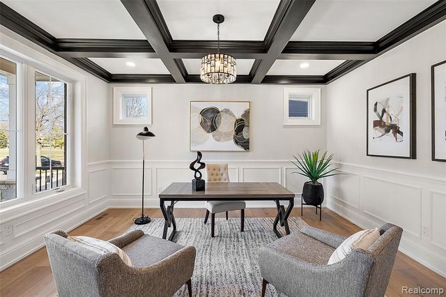 2182 Buckingham Avenue, Birmingham, MI 48009