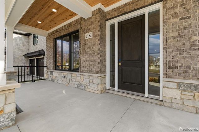 2182 Buckingham Avenue, Birmingham, MI 48009