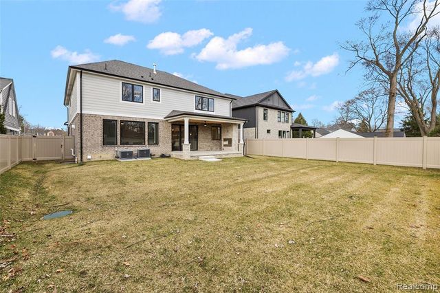 2182 Buckingham Avenue, Birmingham, MI 48009