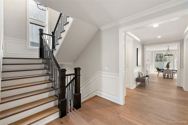 2182 Buckingham Avenue, Birmingham, MI 48009