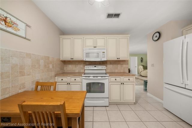 4 Rosewood Drive N, Lake Placid, FL 33852