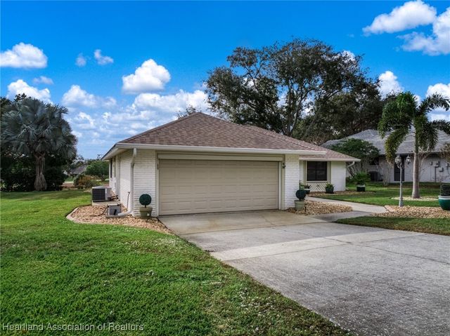 4 Rosewood Drive N, Lake Placid, FL 33852