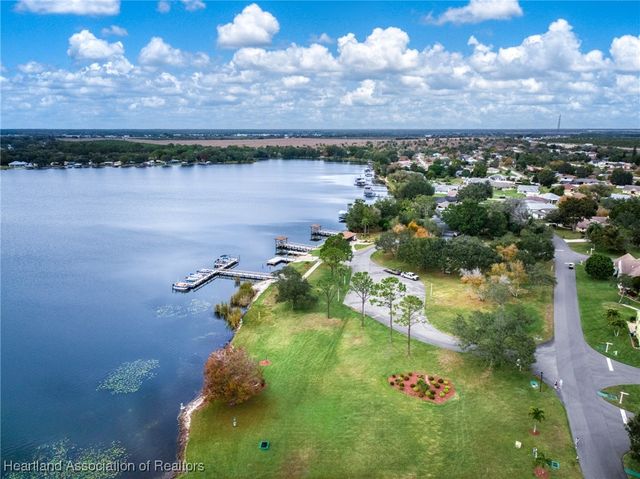 4 Rosewood Drive N, Lake Placid, FL 33852
