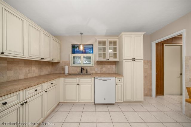 4 Rosewood Drive N, Lake Placid, FL 33852