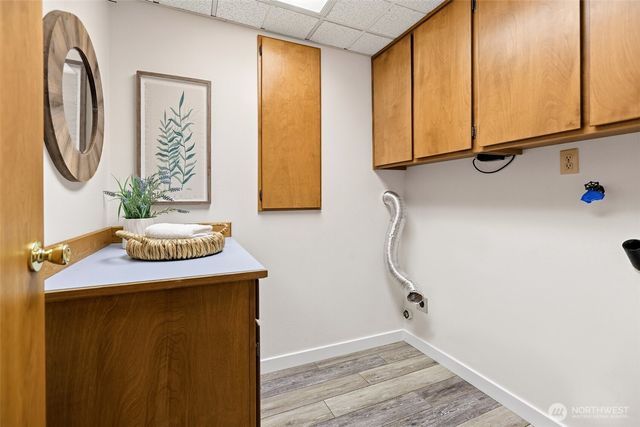 155 Capella Drive NW, Issaquah, WA 98027