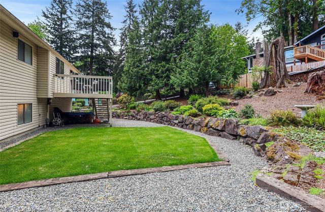 155 Capella Drive NW, Issaquah, WA 98027