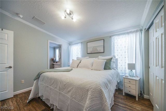 2831 York RD, St James City, FL 33956