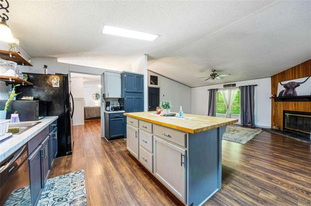 553 Pleasant Acres Drive, Maysville, GA 30558