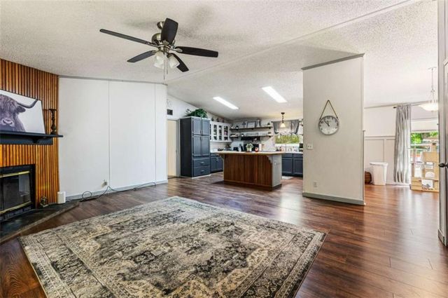 553 Pleasant Acres Drive, Maysville, GA 30558