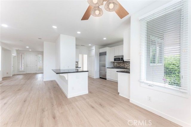 562 Ravensbury, Lake Sherwood, CA 91361