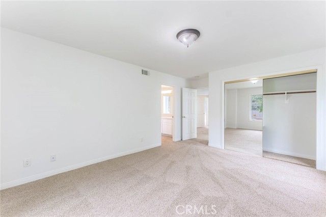 562 Ravensbury, Lake Sherwood, CA 91361