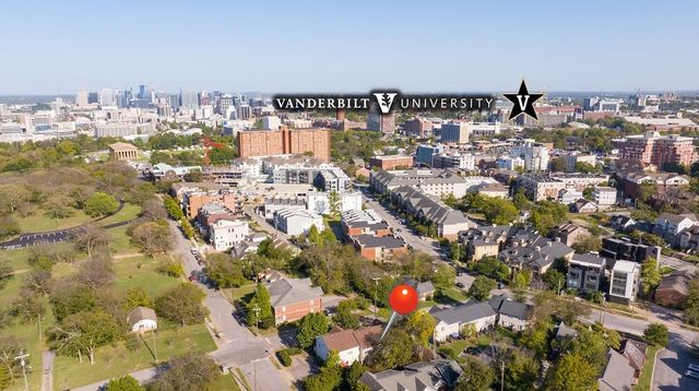 413 Oman St, Nashville, TN 37203