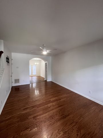 413 Oman St, Nashville, TN 37203