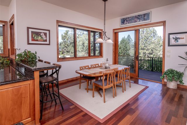 3326 NW Windwood Way, Bend, OR 97703