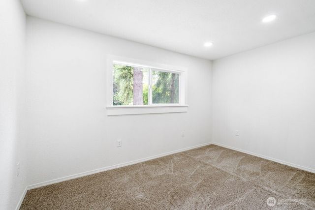 13 Barrett Road W, Montesano, WA 98563